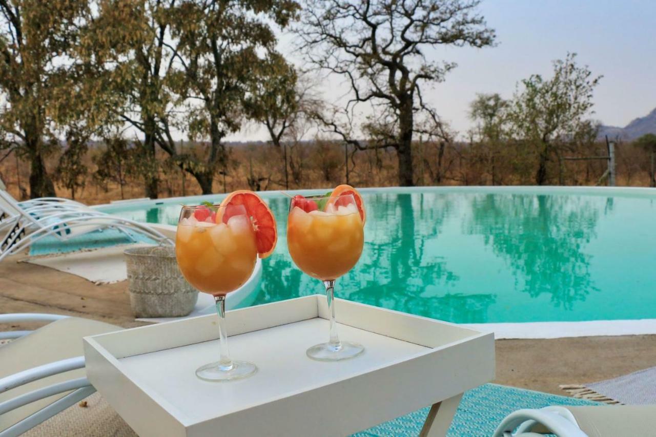 Ngalali Retreat Hotel Grietjie Wildreservaat Buitenkant foto